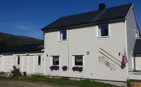 Utsikten Feriehus i Bakkeby